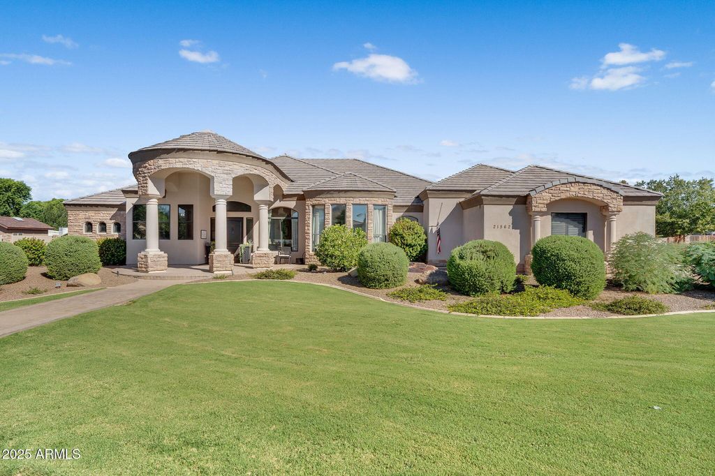 Photo of 21562 E Mewes Road, Queen Creek, AZ 85142 (MLS # 6985561)