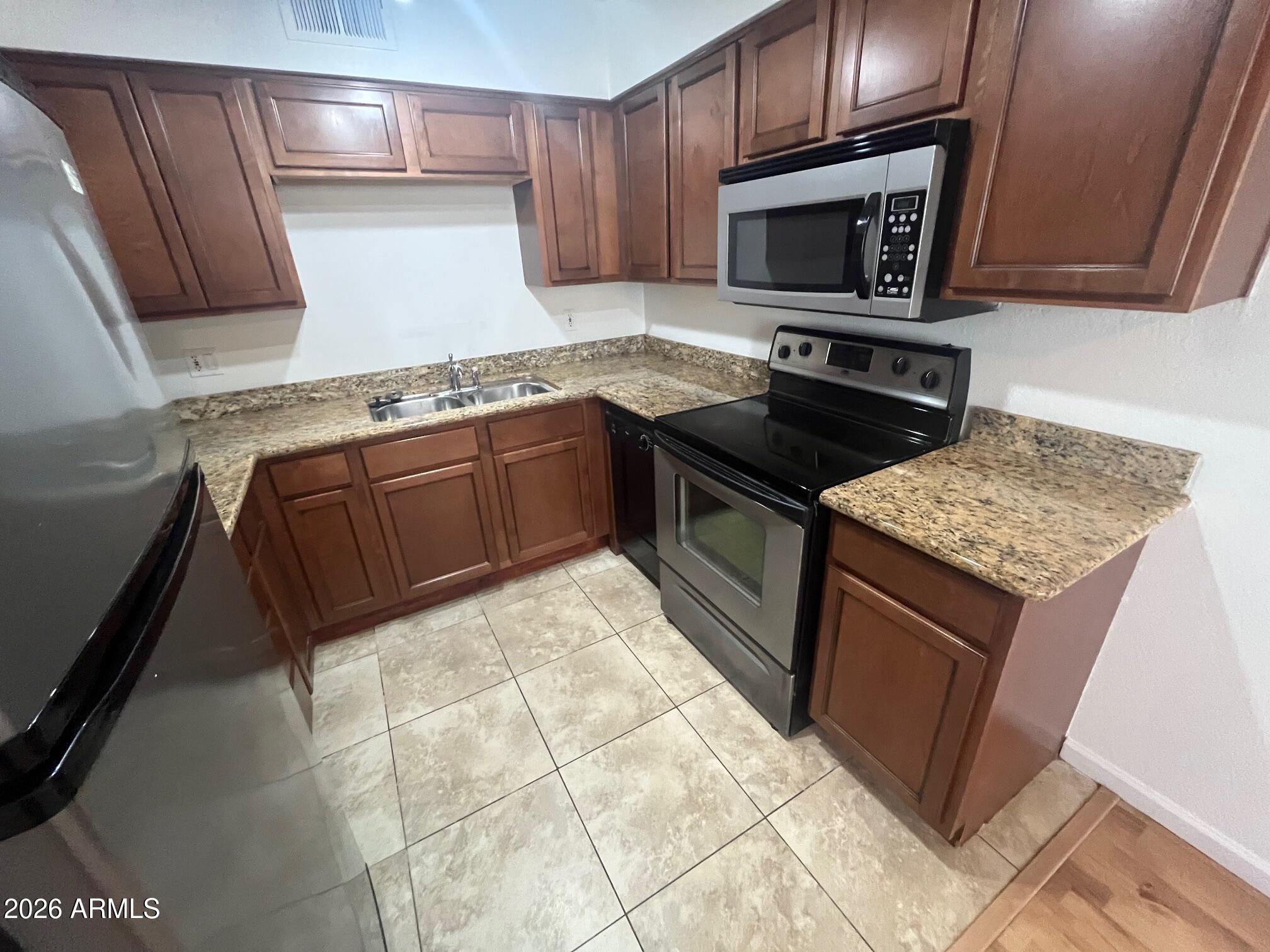 Homes for Sale in Queen Creek Arizona 4 1702 W TUCKEY Lane 131