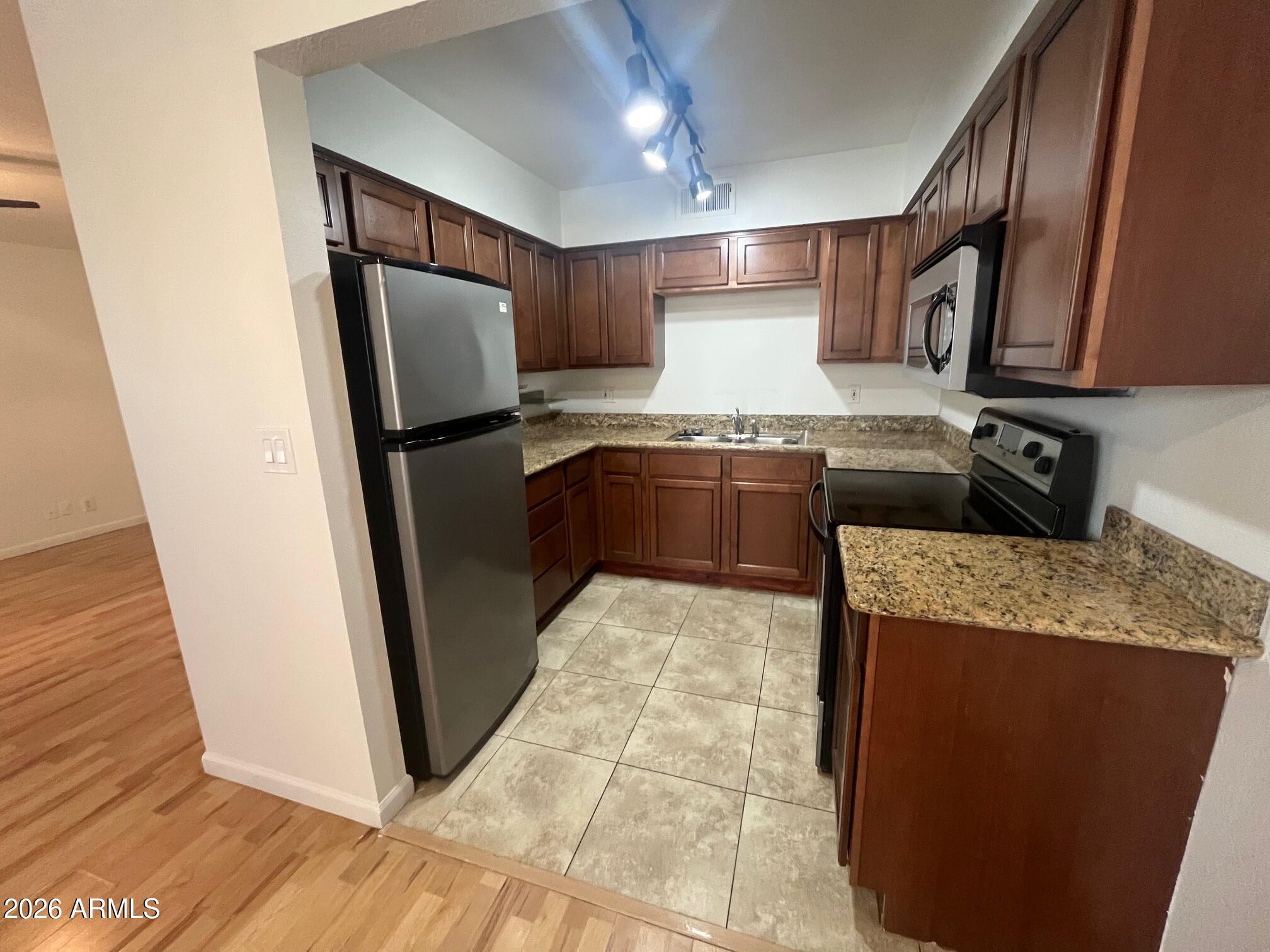 Homes for Sale in Queen Creek Arizona 3 1702 W TUCKEY Lane 131