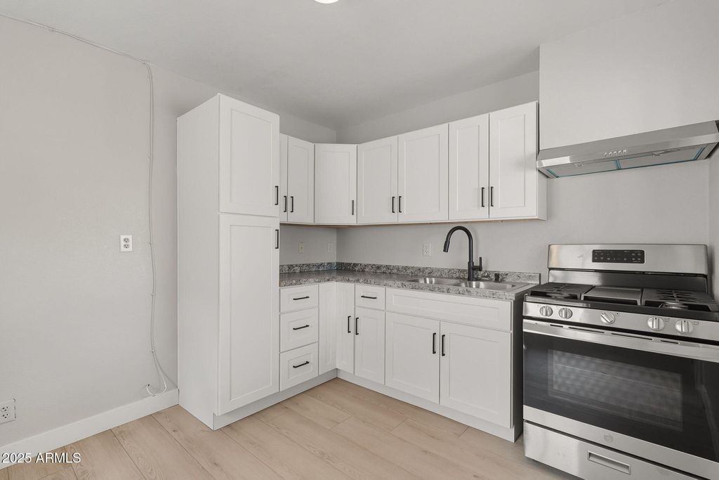 Photo of 536 W Lincoln Avenue, Coolidge, AZ 85128 (MLS # 6918660)