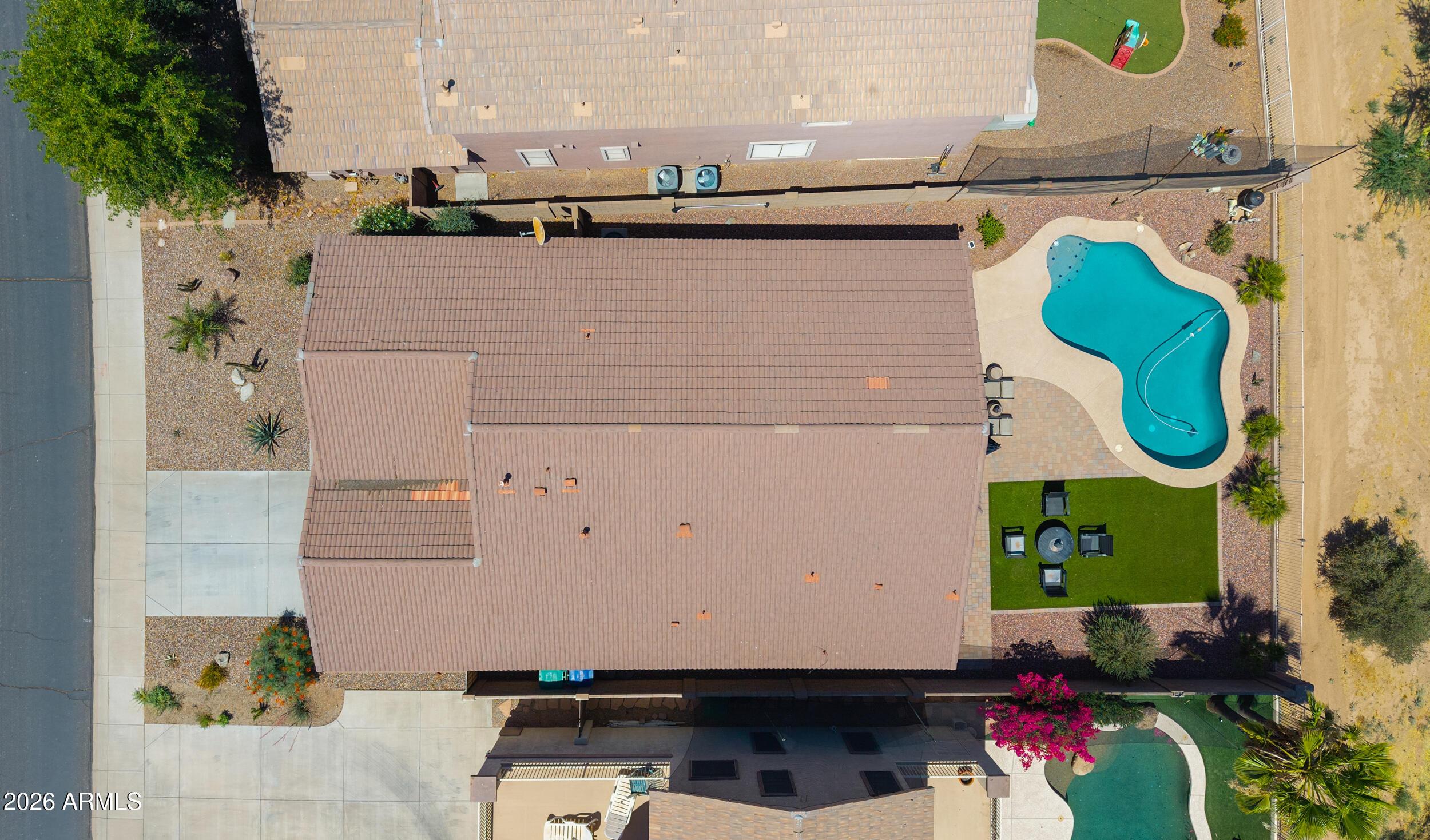 Properties 2 43402 W RIO BRAVO Drive