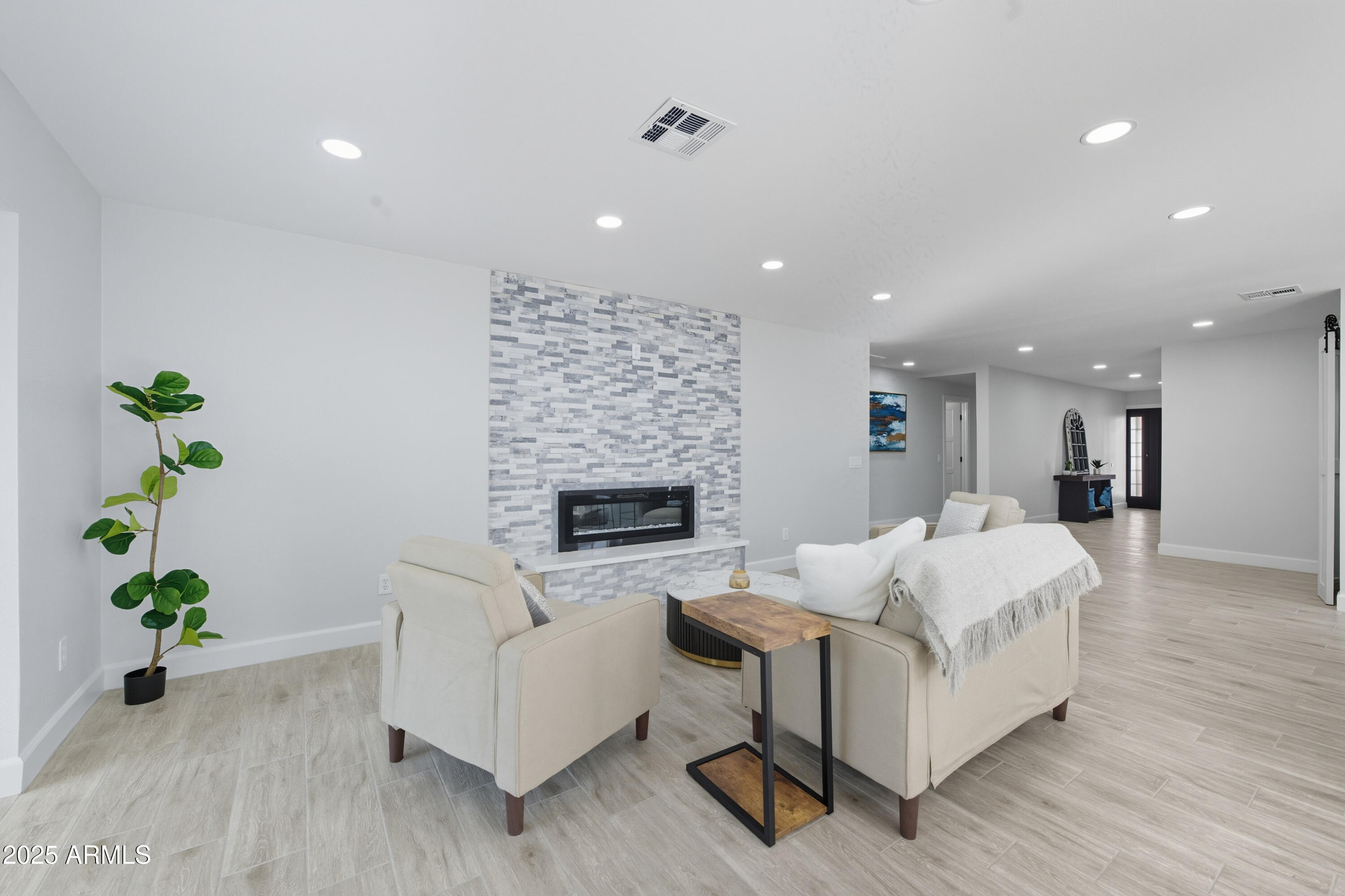 SUN LAKES UNIT 17 LOT 52 - Residential