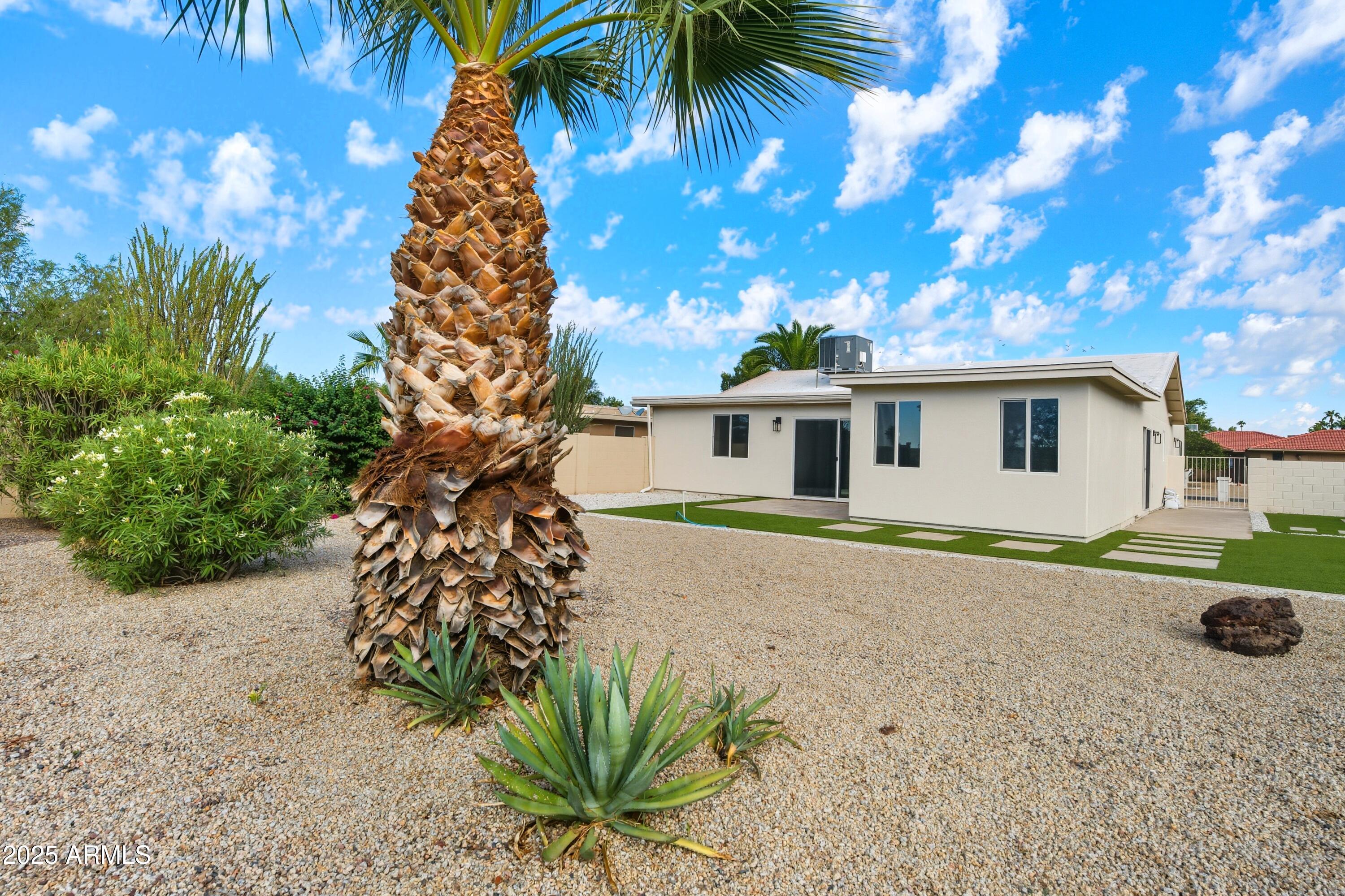 SUN LAKES UNIT 17 LOT 52 - Residential