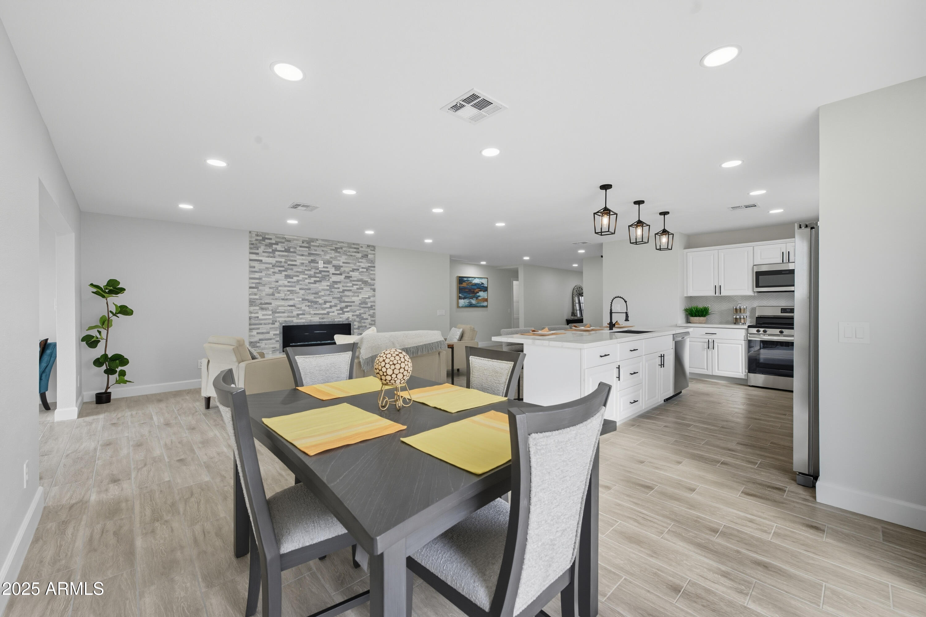 SUN LAKES UNIT 17 LOT 52 - Residential
