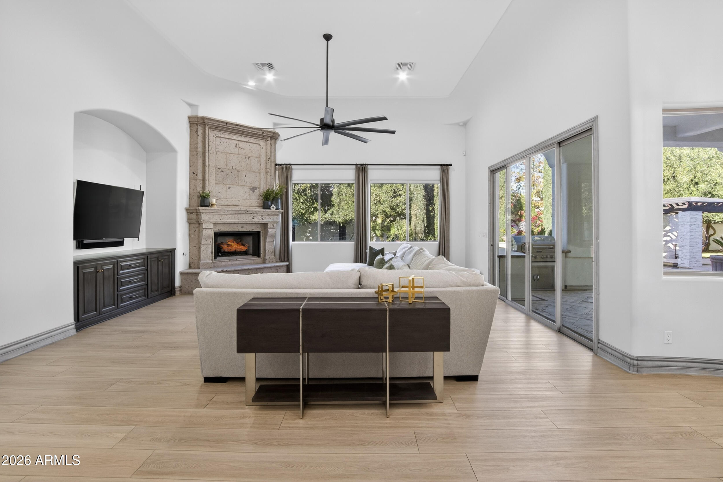 WHITEWING AT GERMANN ESTATES - Residential