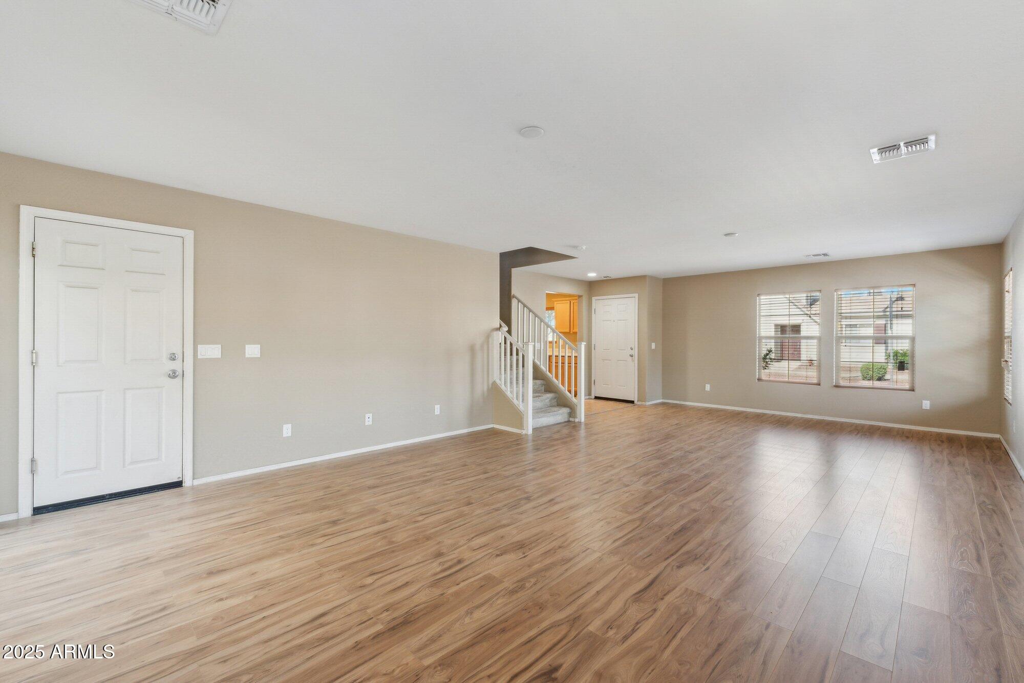 523 N RANGER Trail
