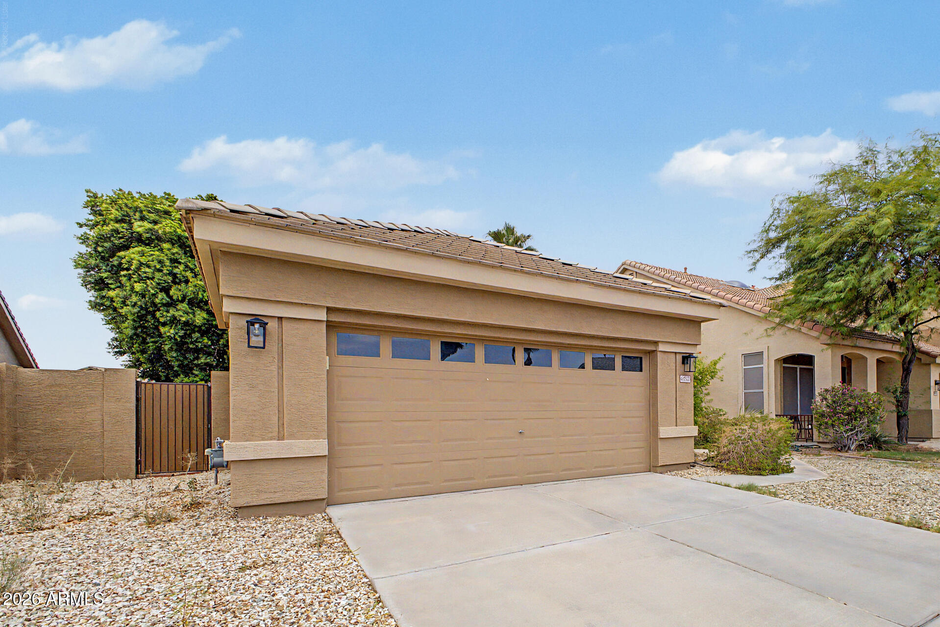 6932 W BLACKHAWK Drive