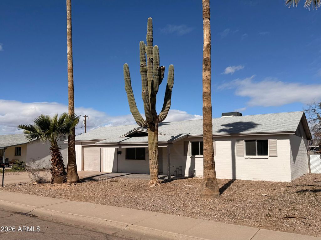 Photo of 746 E Brenda Drive, Casa Grande, AZ 85122 (MLS # 6943729)