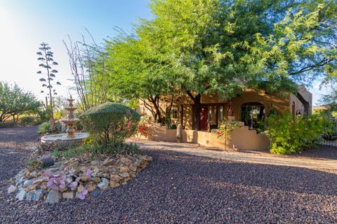 A home in Cave Creek