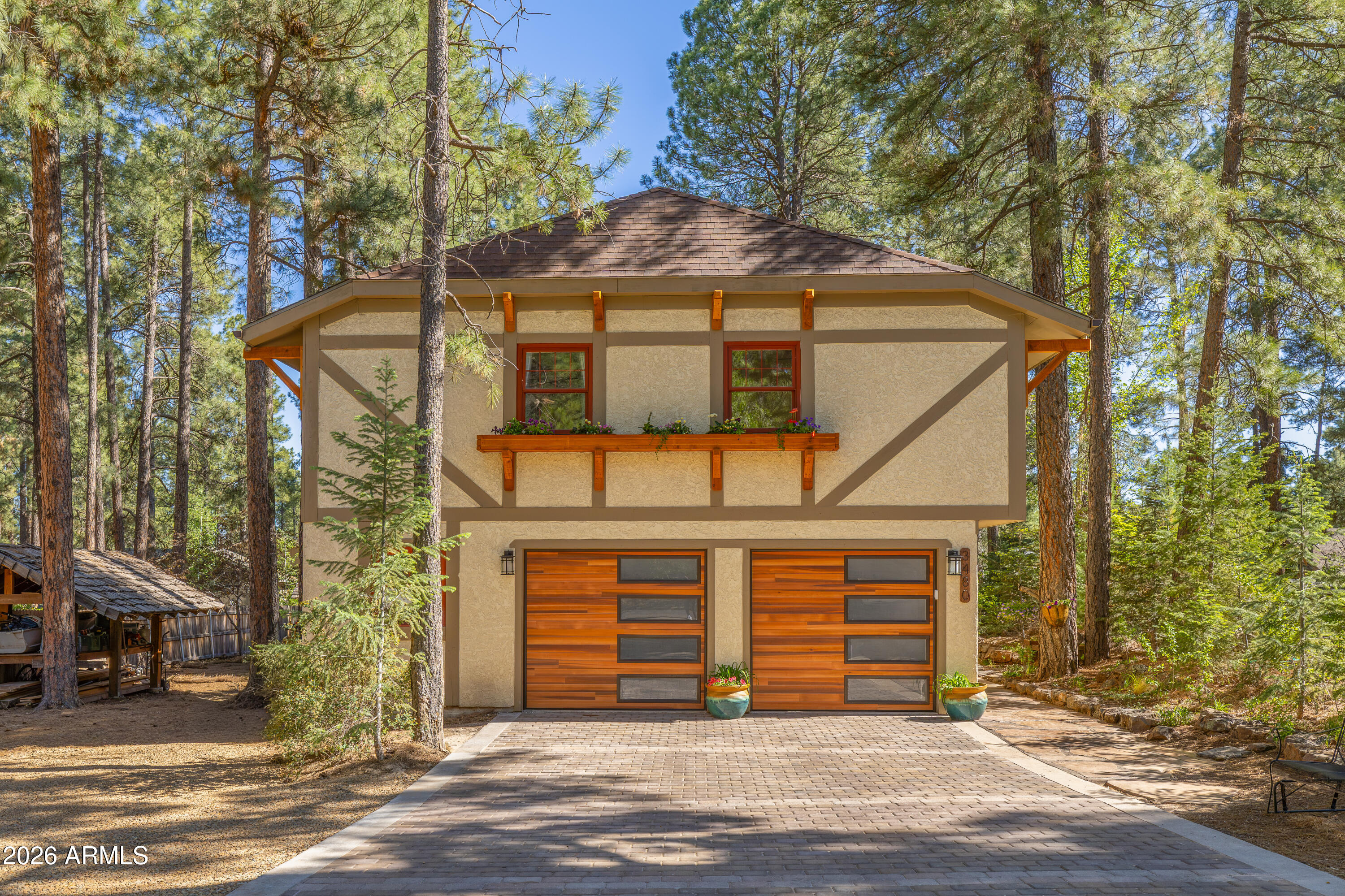 UNIVERSITY HEIGHTS - Residential