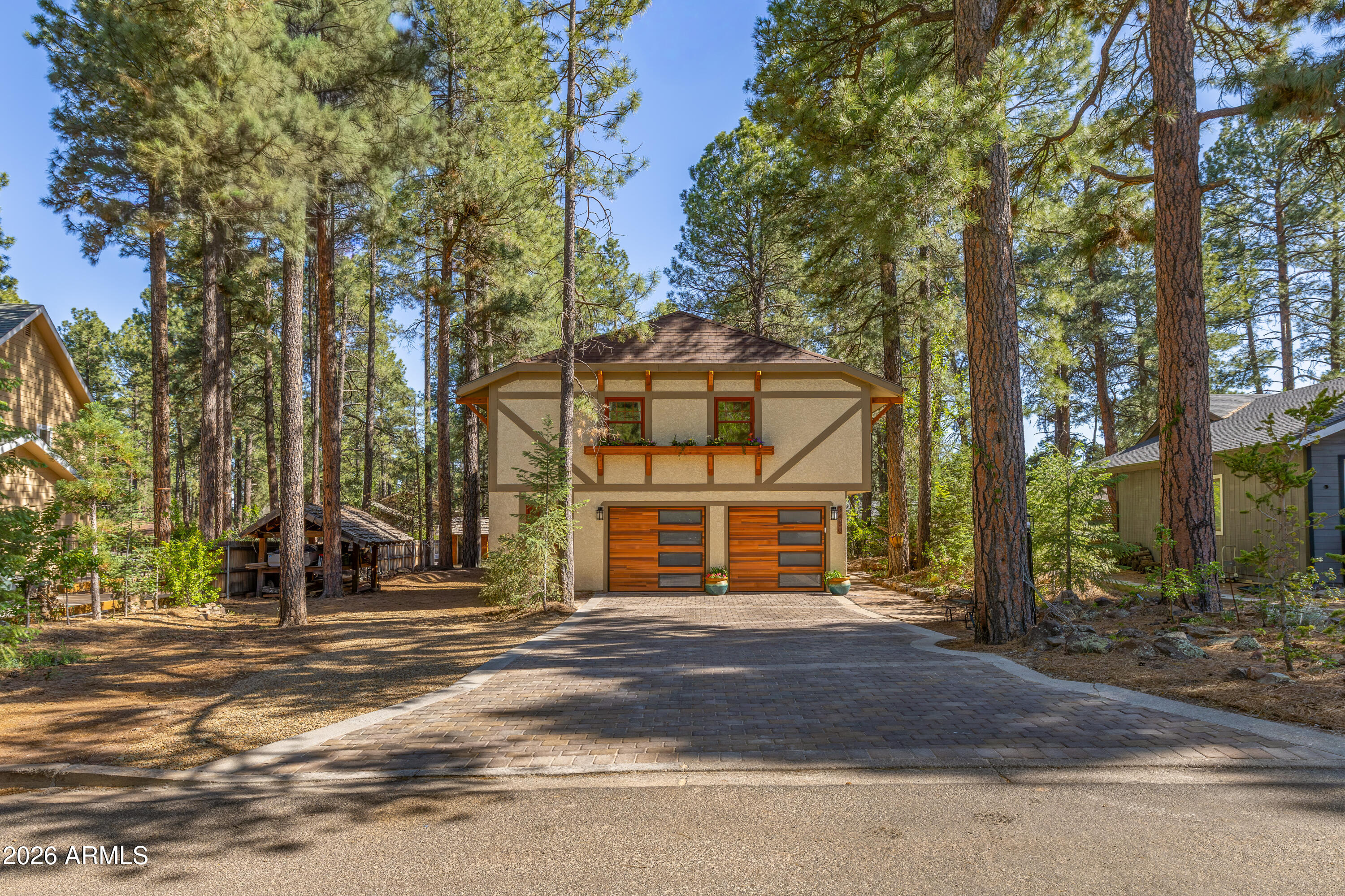 UNIVERSITY HEIGHTS - Residential