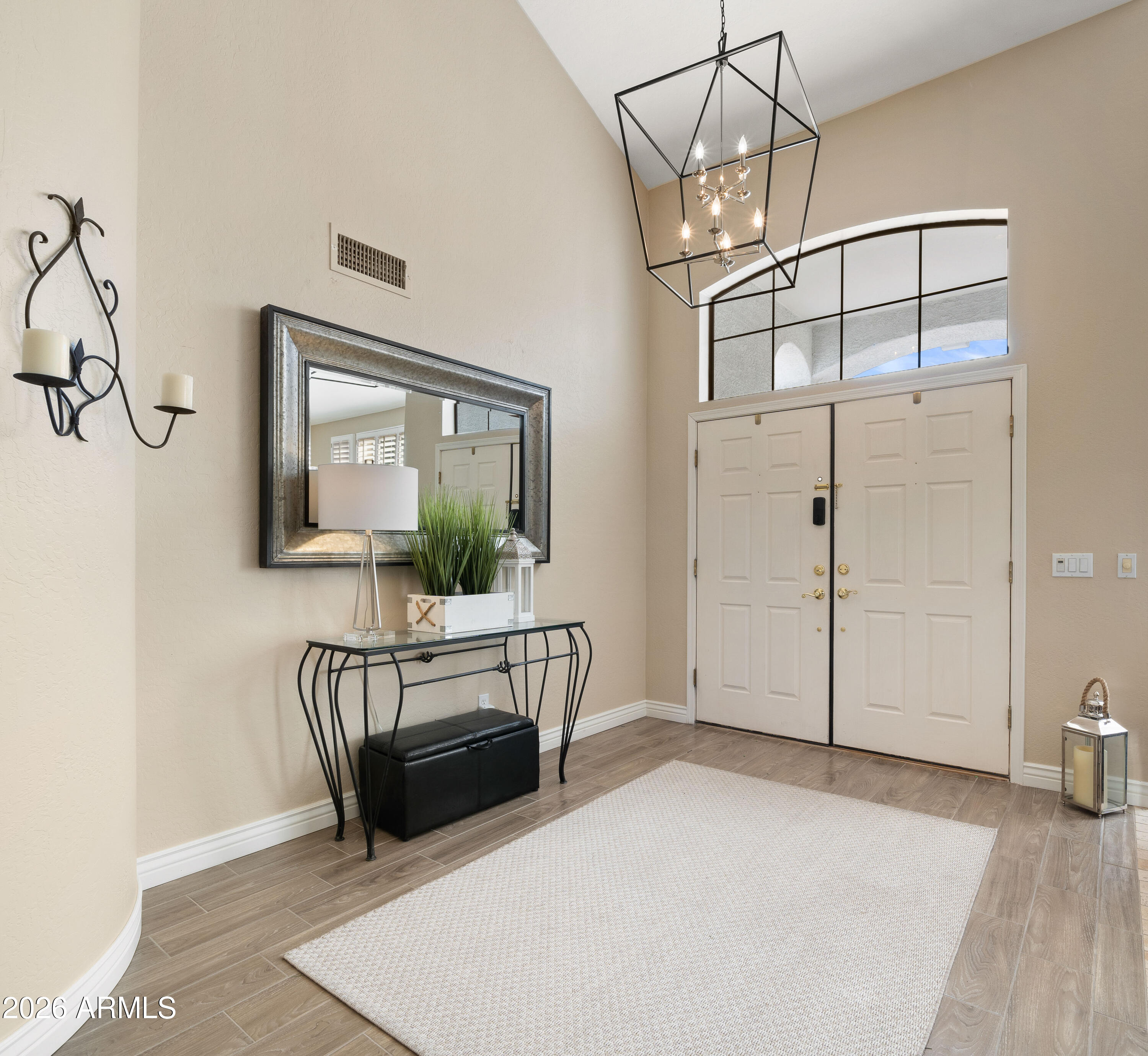 1390 E HORSESHOE Drive