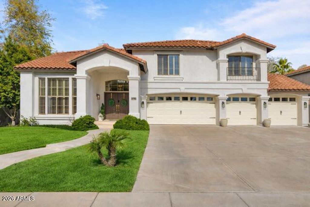 Photo of 1390 E Horseshoe Drive, Chandler, AZ 85249 (MLS # 6985823)