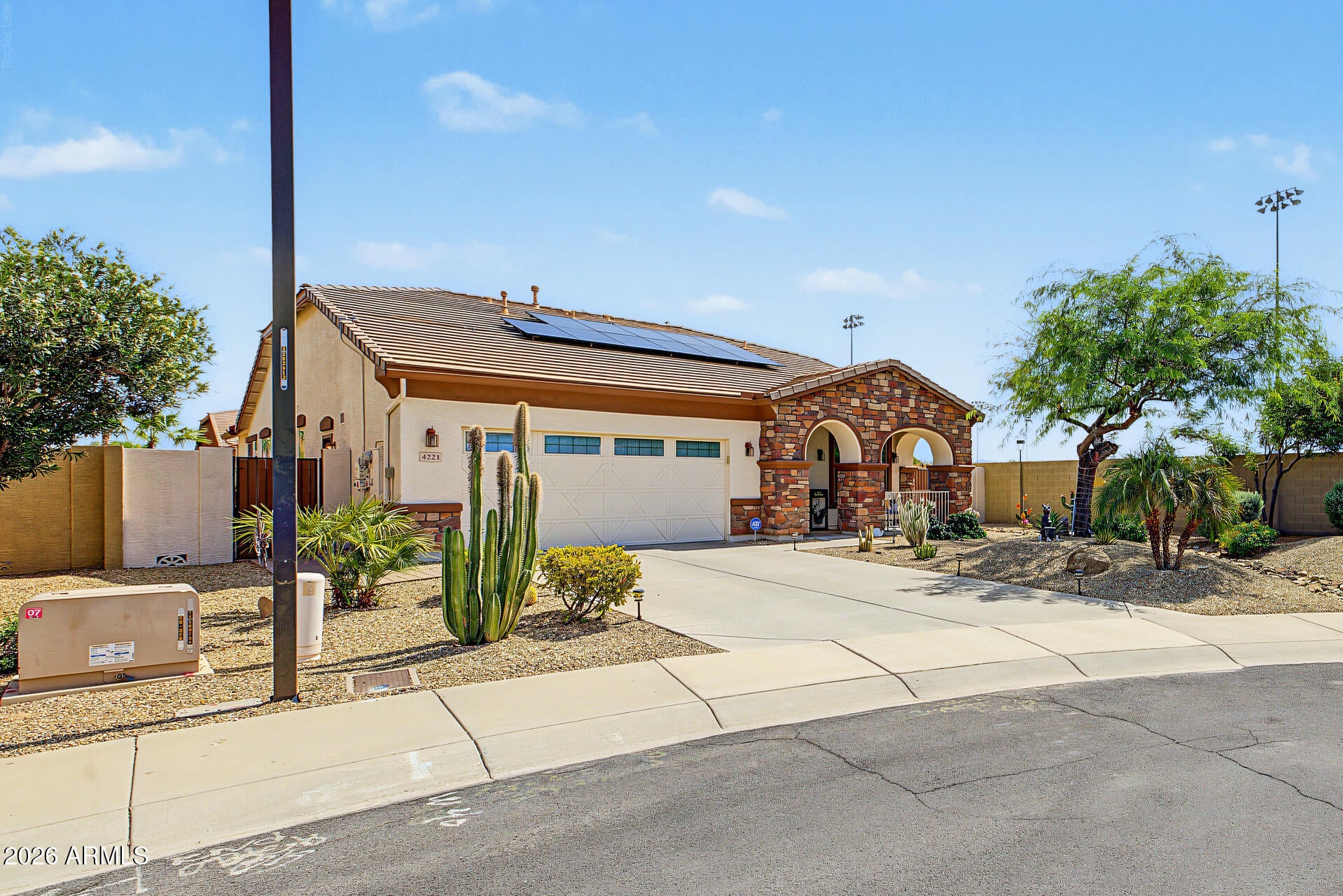 4221 N 150TH Drive