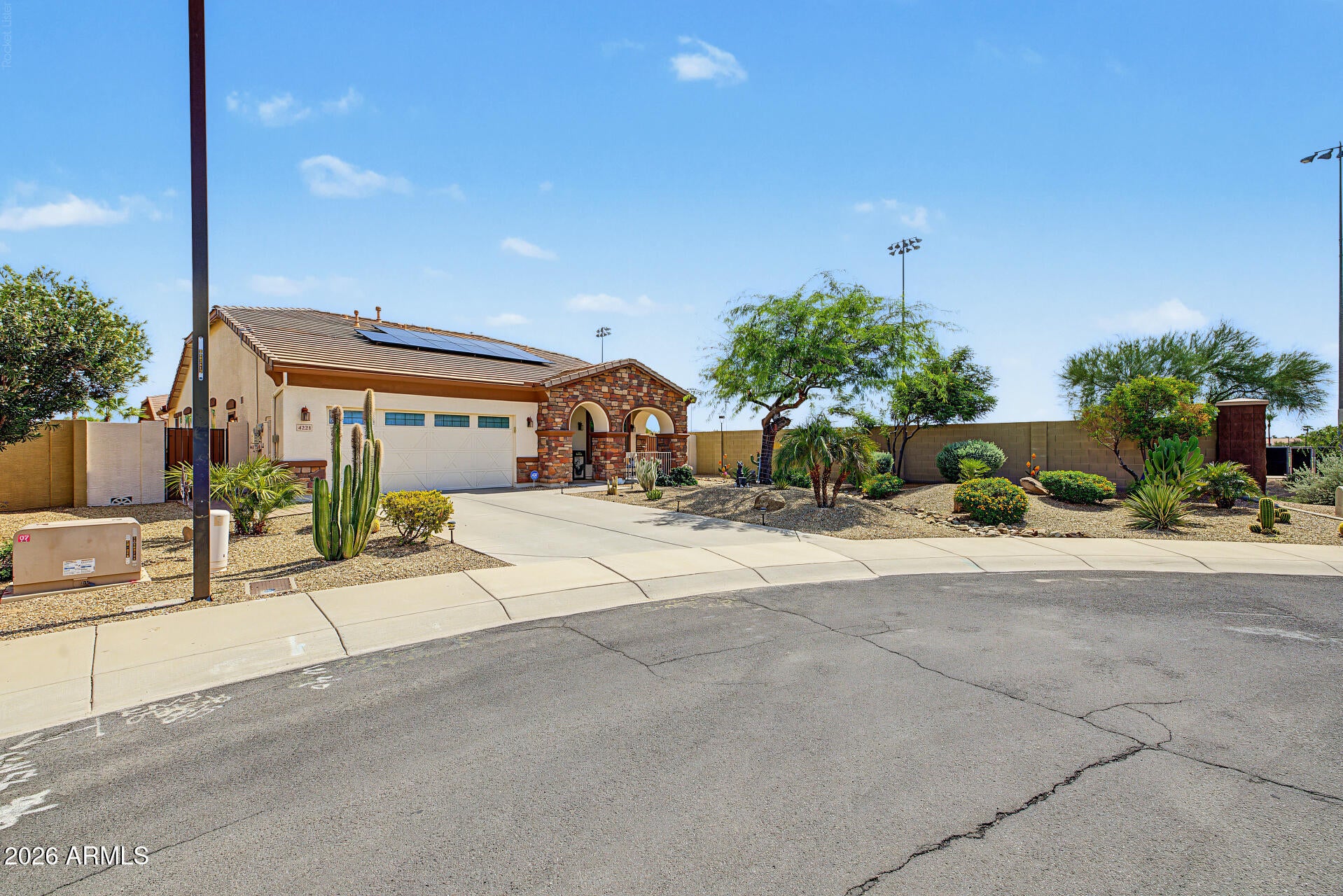 4221 N 150TH Drive