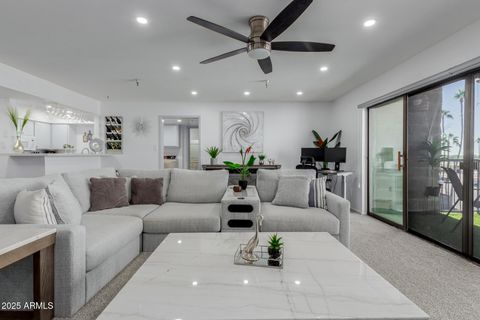 425 S PARKCREST Drive 334 Mesa AZ 85206