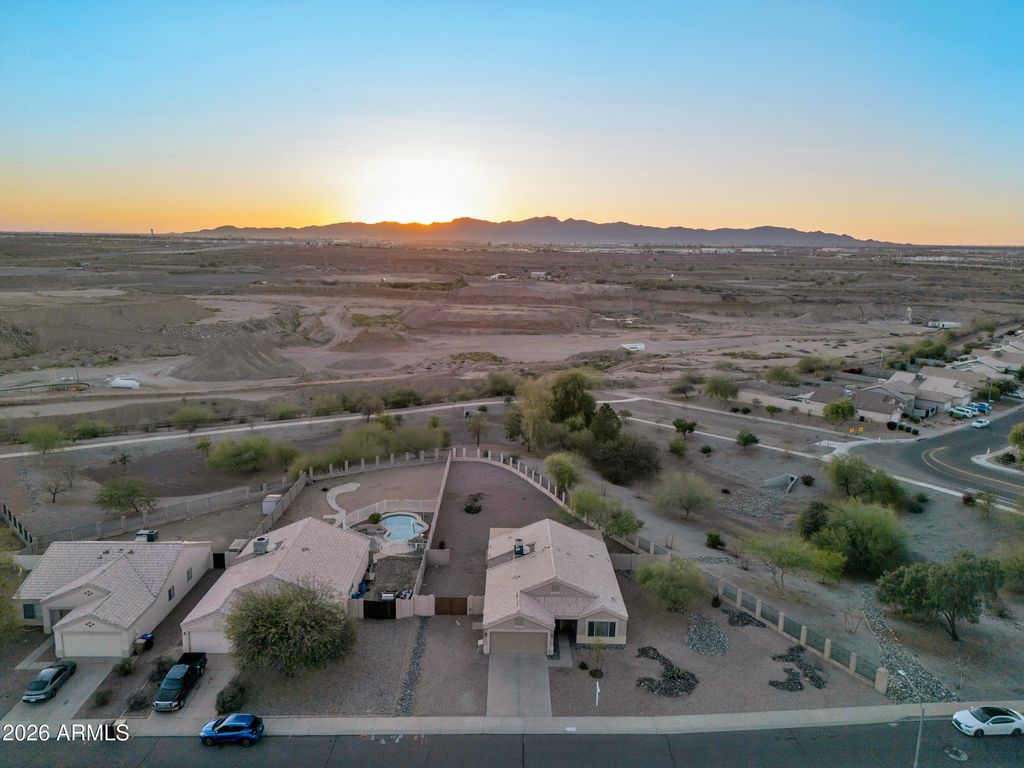 Photo of 8278 N 112th Avenue N, Peoria, AZ 85345 (MLS # 6986885)