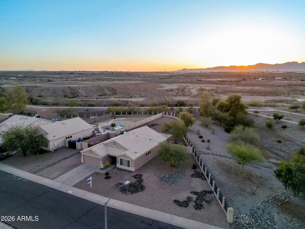Photo of 8278 N 112th Avenue N, Peoria, AZ 85345 (MLS # 6986885)