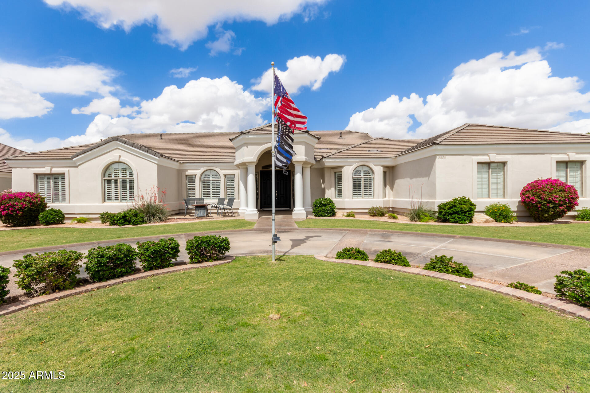 3528 E DECATUR Street