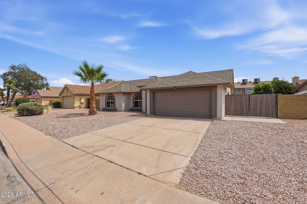 Photo of 4431 E Towne Lane, Gilbert, AZ 85234 (MLS # 7021795)