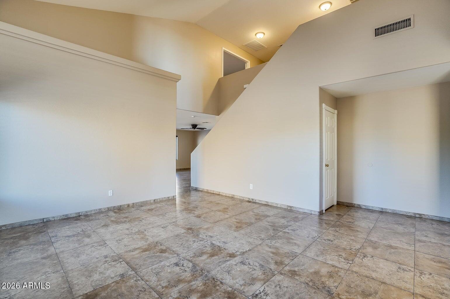 2406 W TANNER RANCH Road