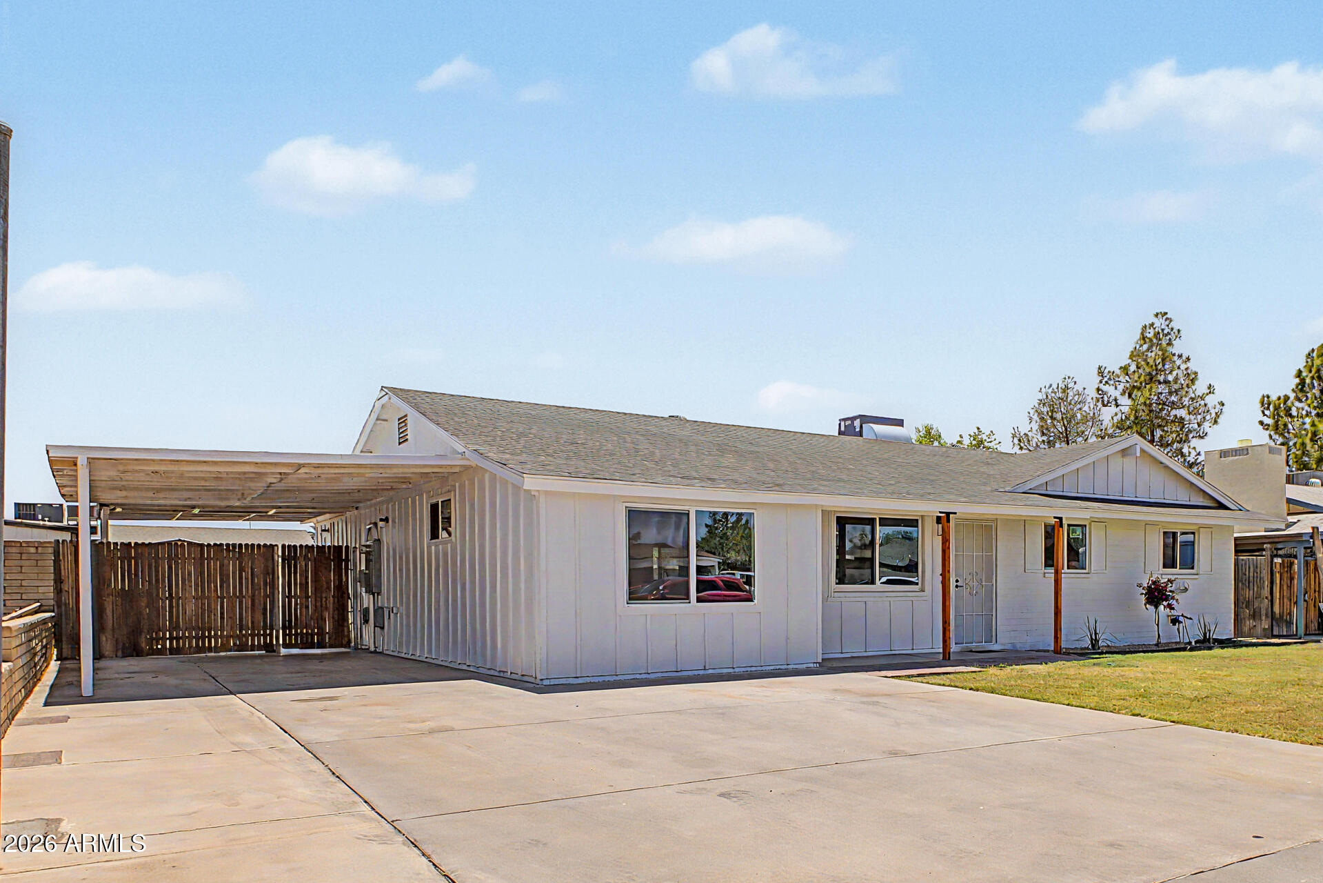 7149 W WILSHIRE Drive