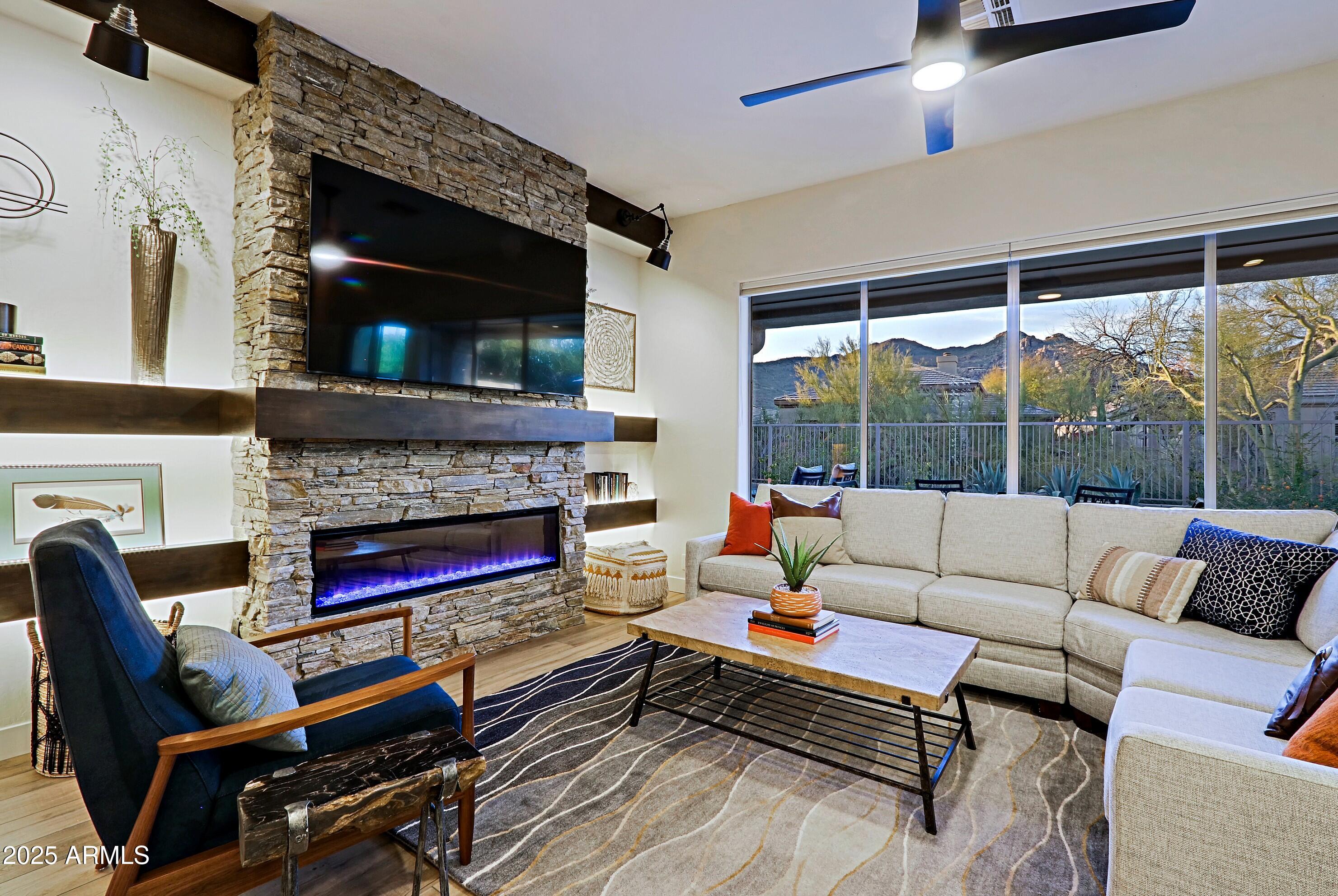 6936 E WHISPERING MESQUITE Trail