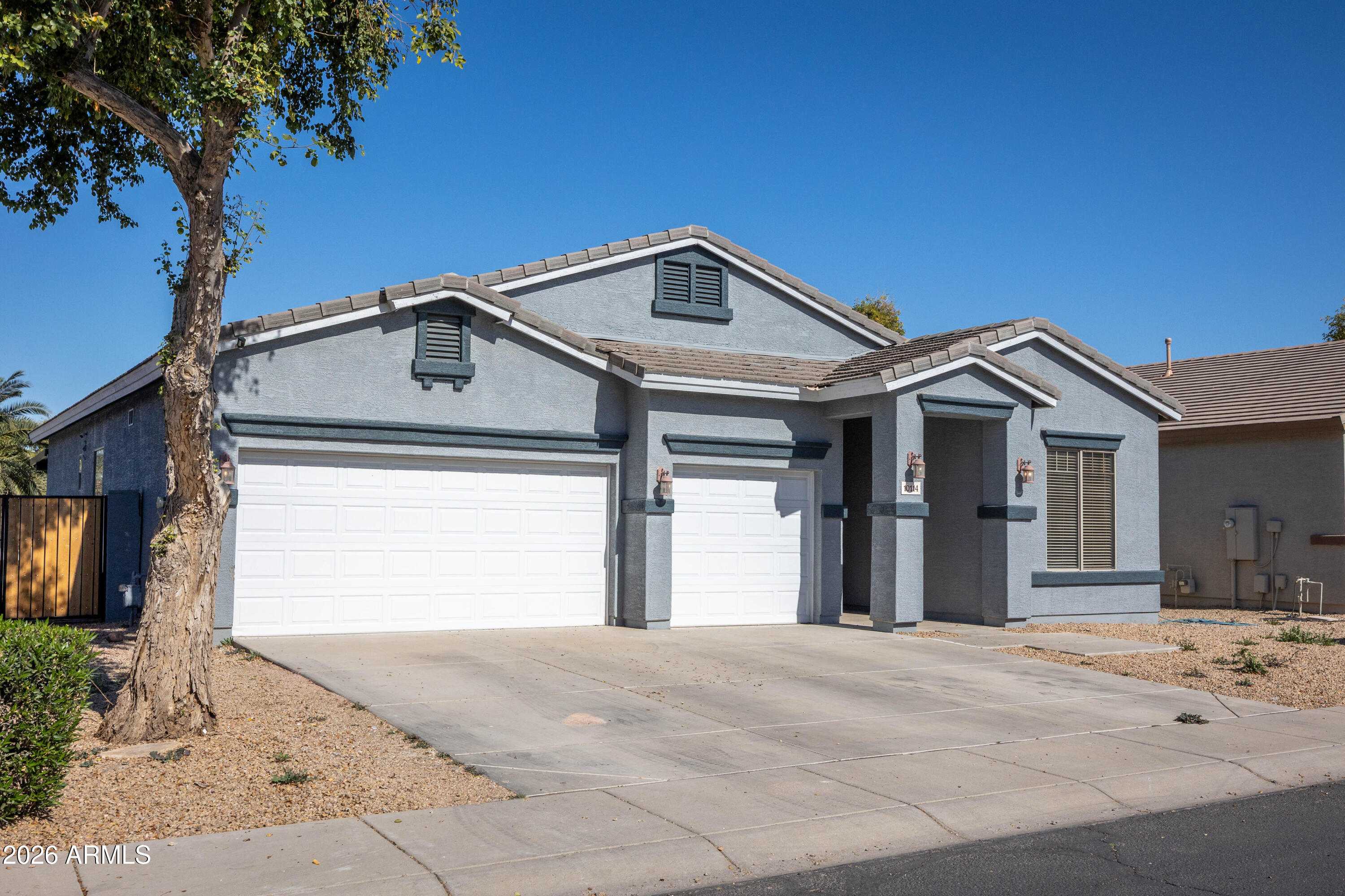 10114 W SUPERIOR Avenue