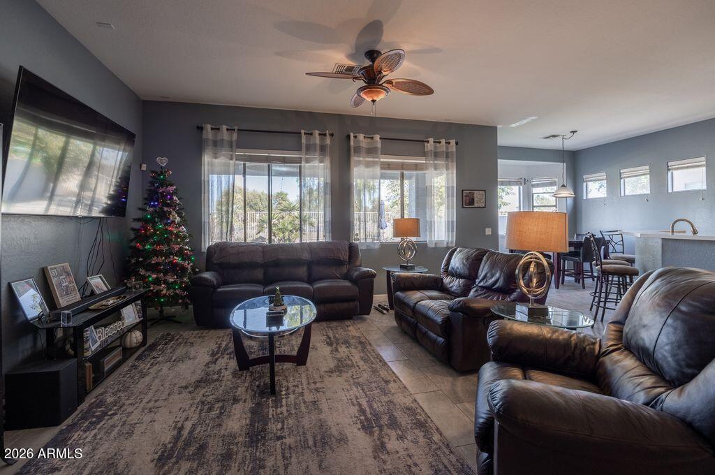 10114 W SUPERIOR Avenue