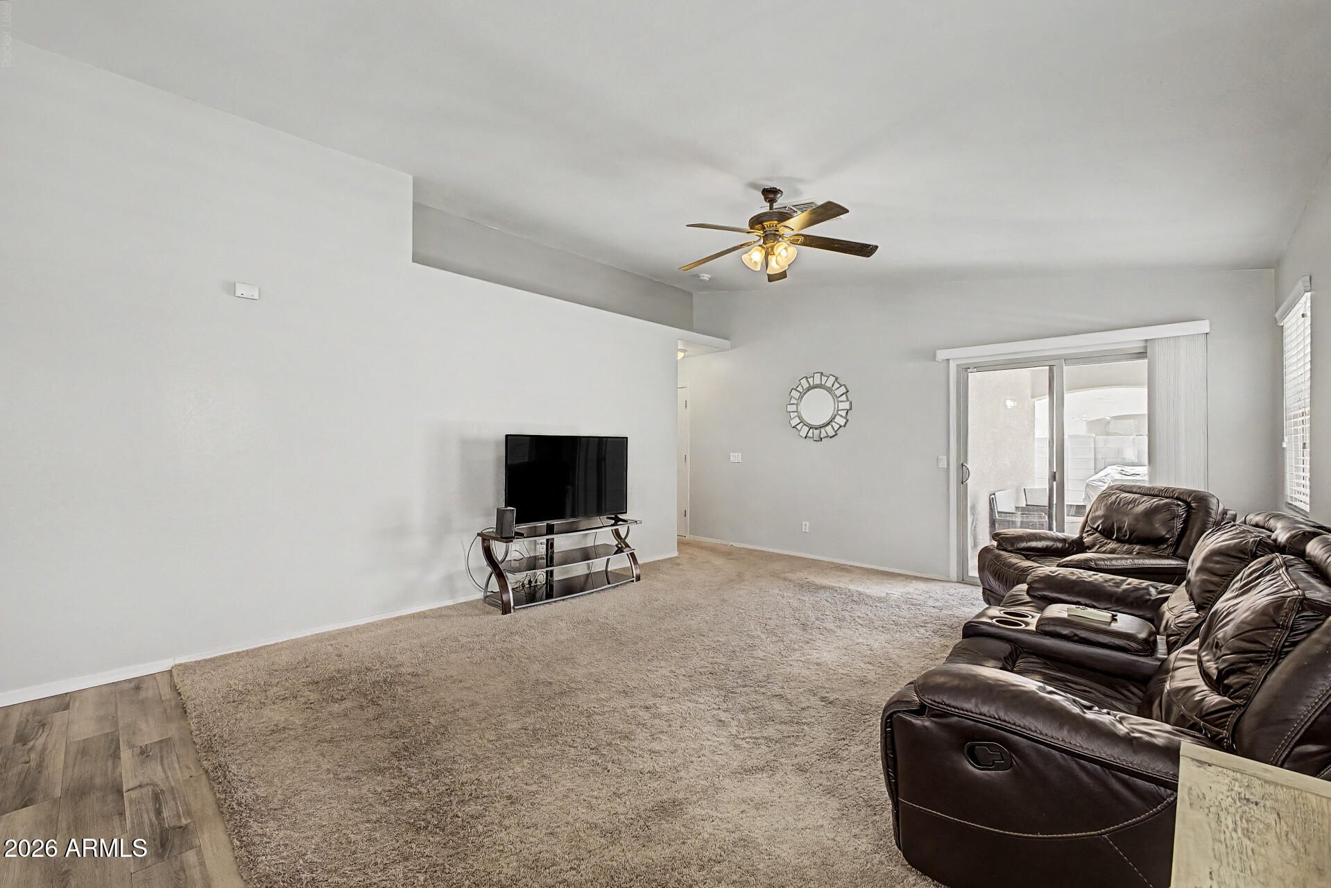 900 W BROADWAY Avenue 42