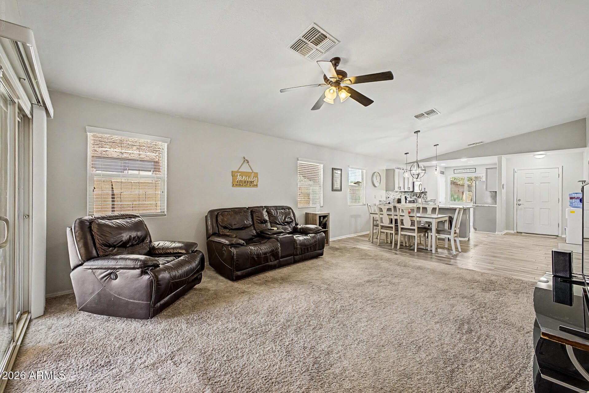 900 W BROADWAY Avenue 42