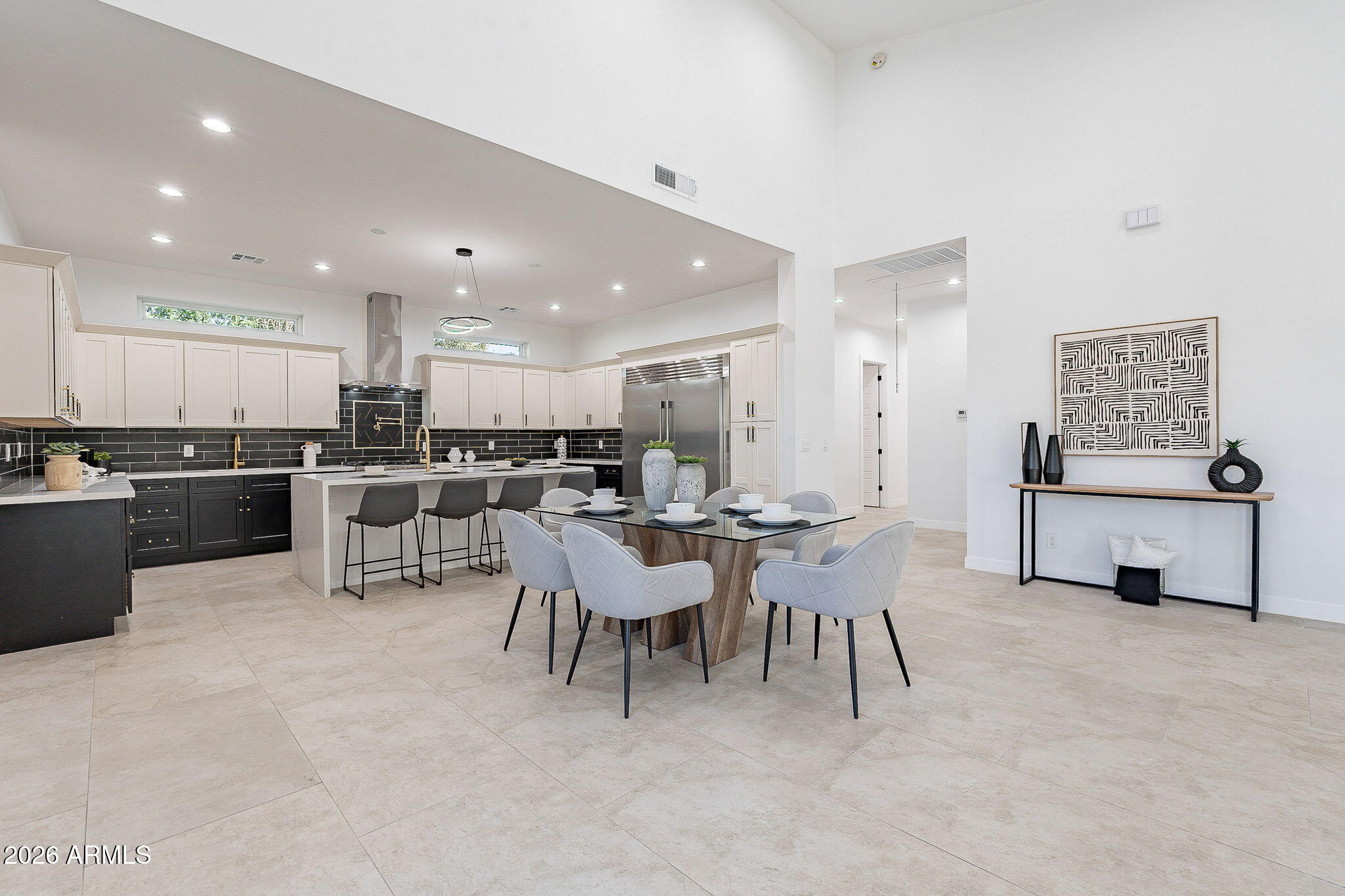 707 E OCOTILLO Road