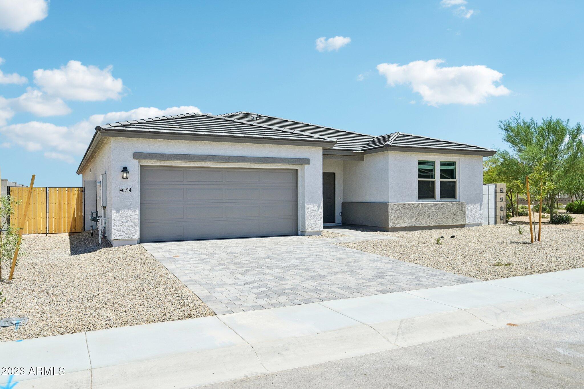 46914 W PECAN WOODS --