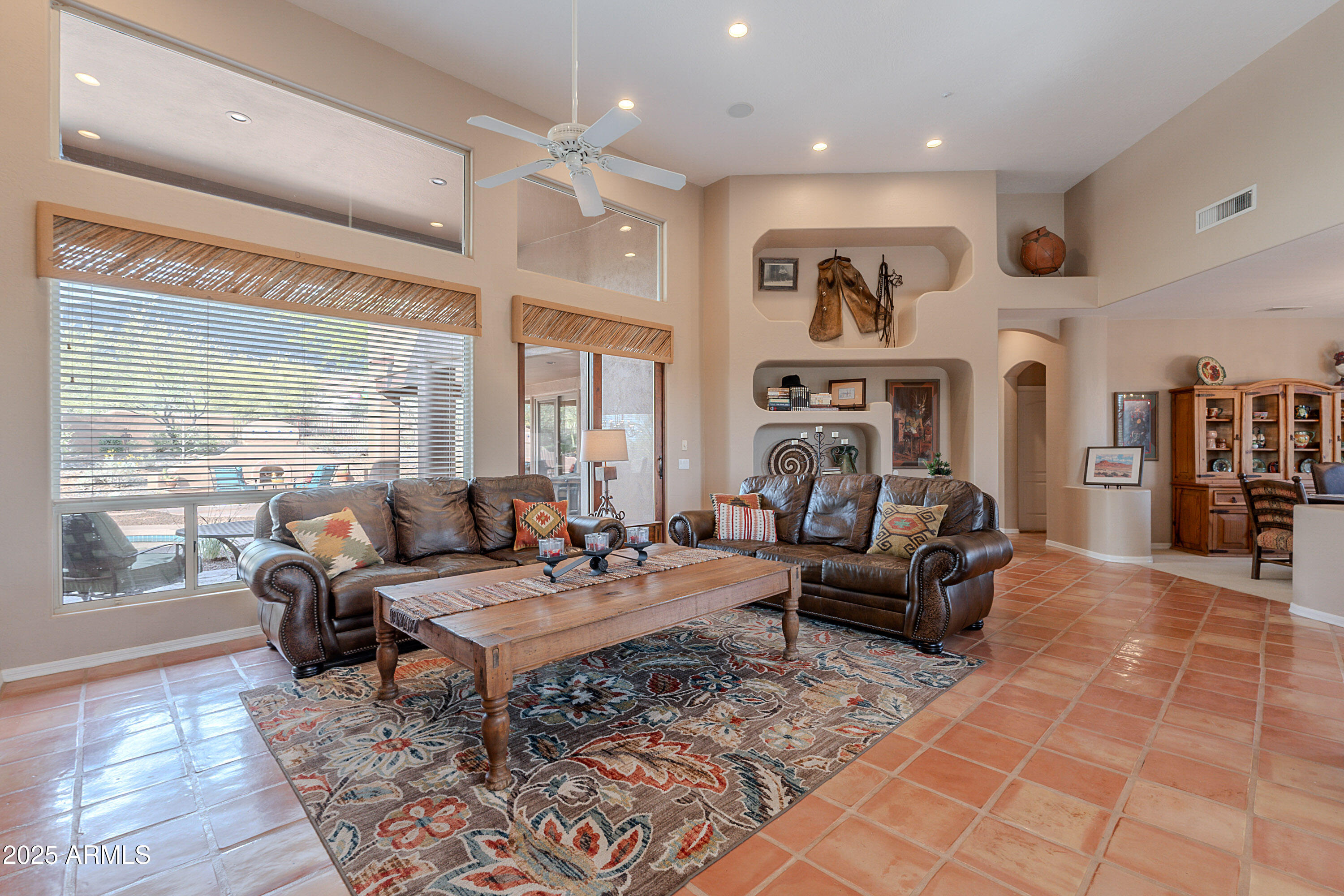 5892 E CAREFREE MOUNTAIN Drive