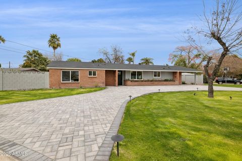 Photo of 1216 W Rovey Avenue, Phoenix, AZ 85013 (MLS # 6962445)