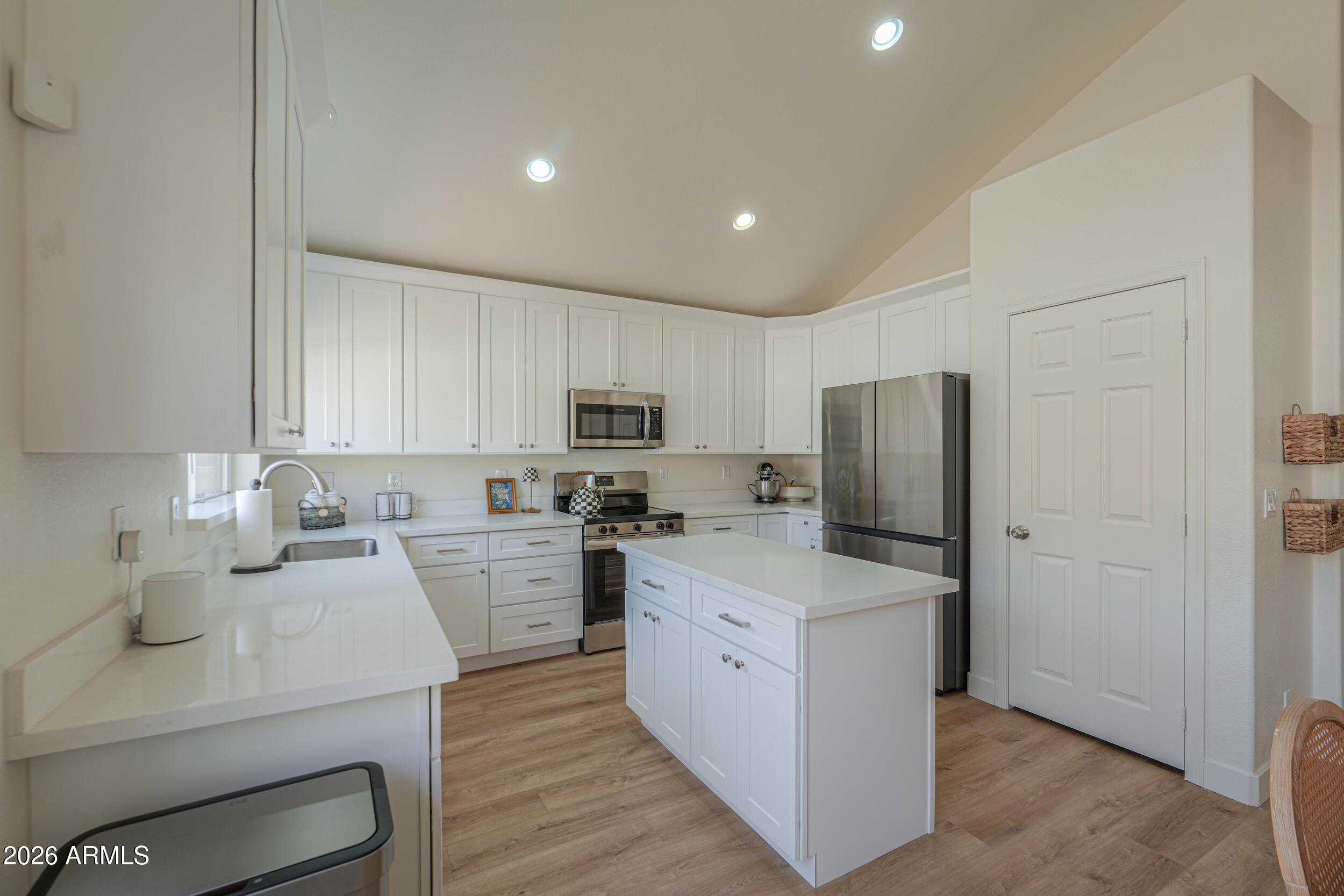 SUPERSTITION MEADOWS SUBDIVISION - Residential
