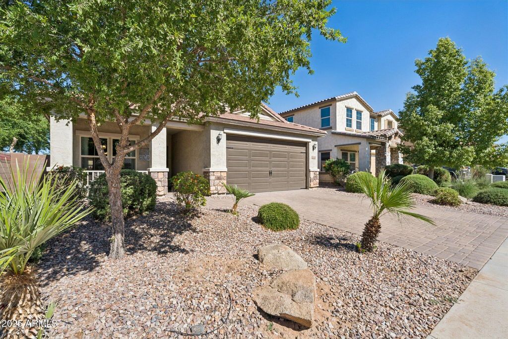 Photo of 7665 S Stuart Avenue, Gilbert, AZ 85298 (MLS # 6930797)