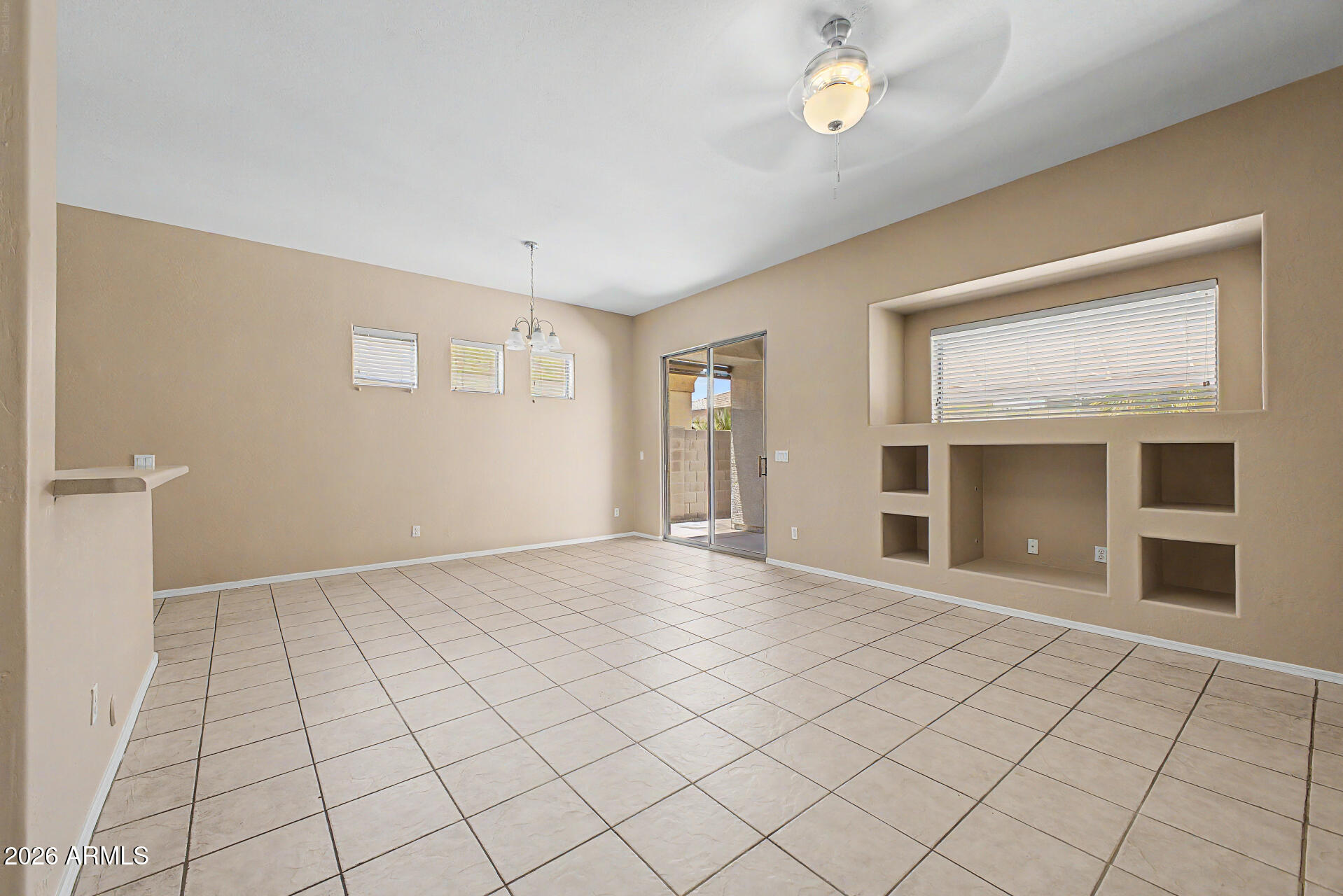 6368 W PONTIAC Drive
