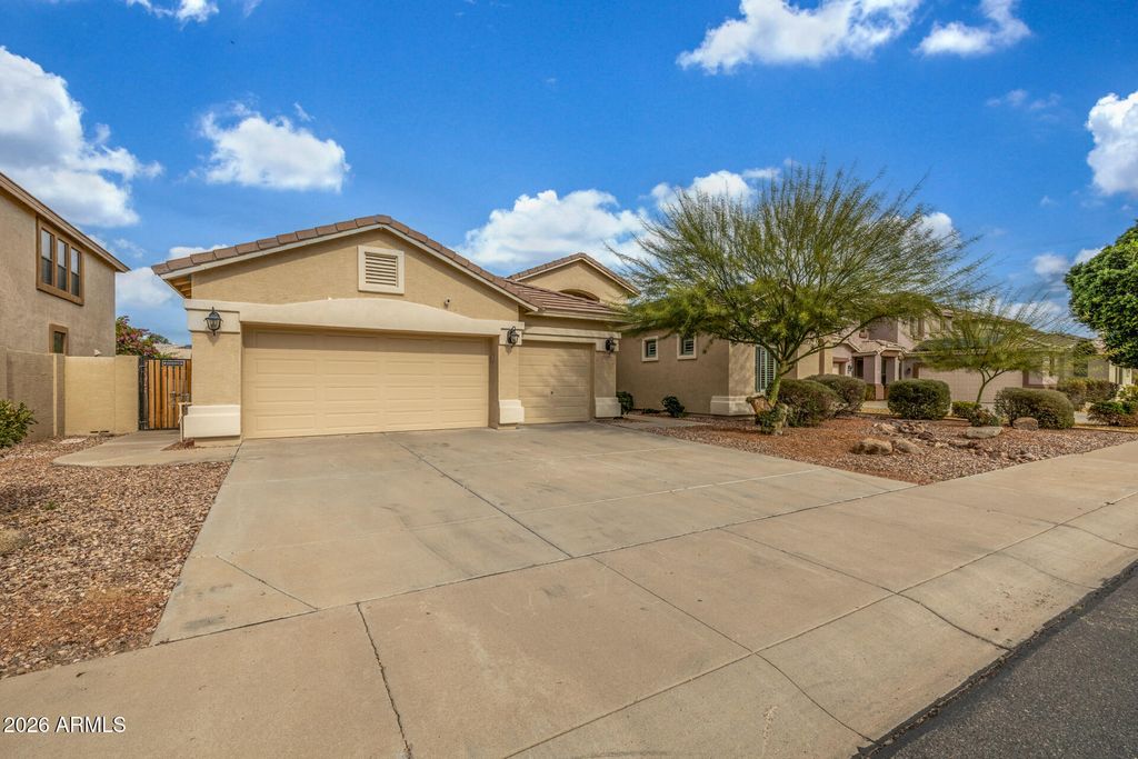 Photo of 14308 W Edgemont Avenue, Goodyear, AZ 85395 (MLS # 6959244)