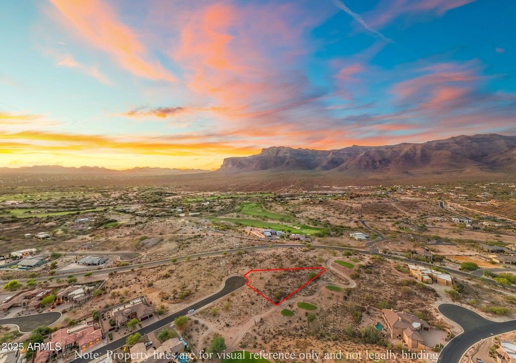 Photo of 9111 E Canyon Creek Drive #14, Gold Canyon, AZ 85118 (MLS # 6902069)