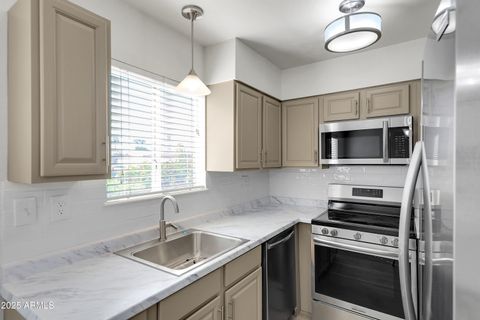 Photo of 4630 N 68th Street #280, Scottsdale, AZ 85251 (MLS # 6878956)