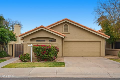 68 E CALLE DE ARCOS -- Tempe AZ 85284