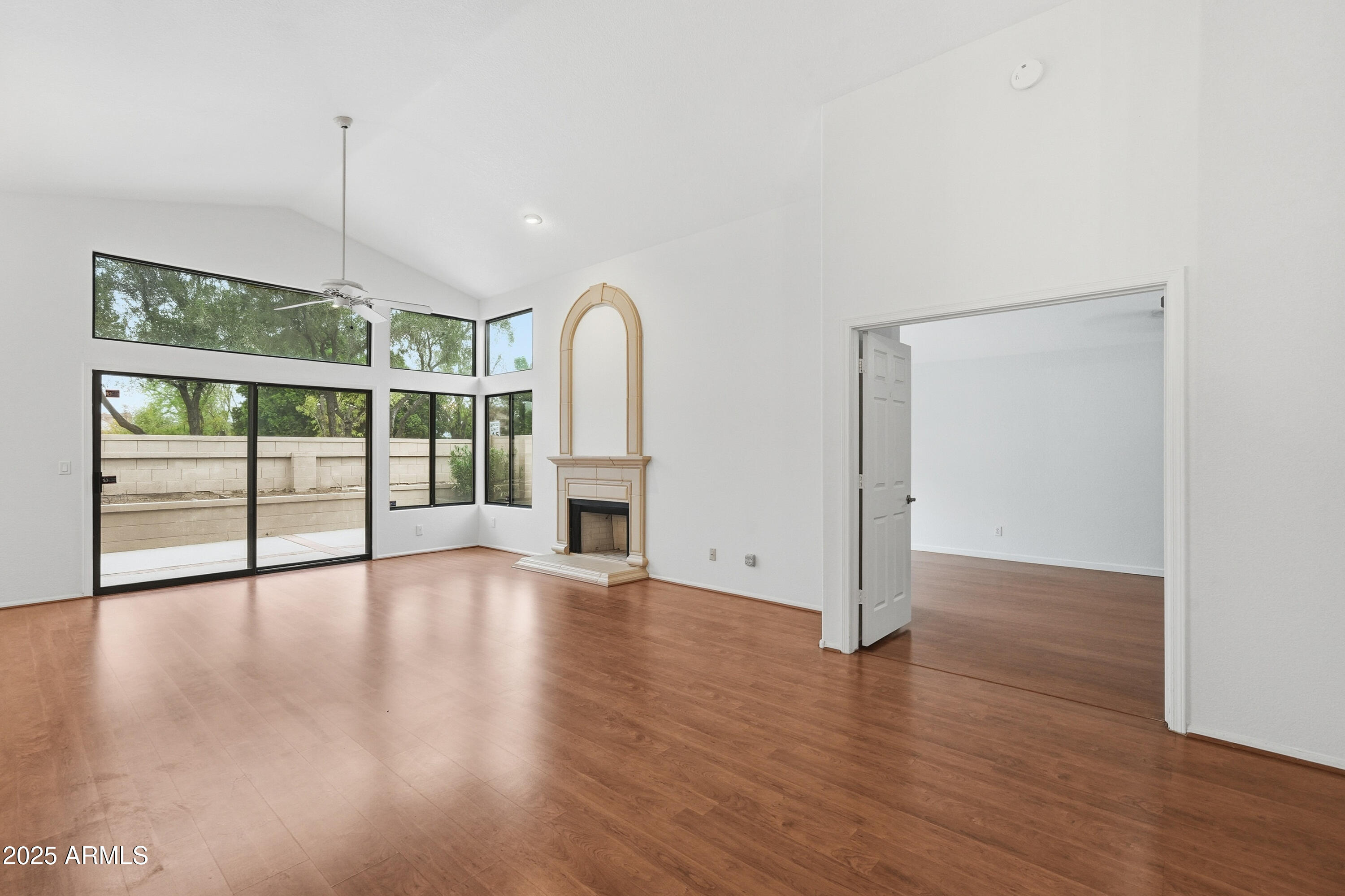 68 E CALLE DE ARCOS --