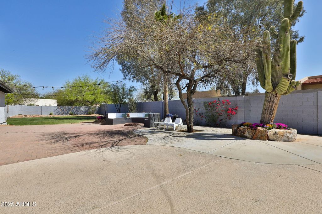 listing image 50