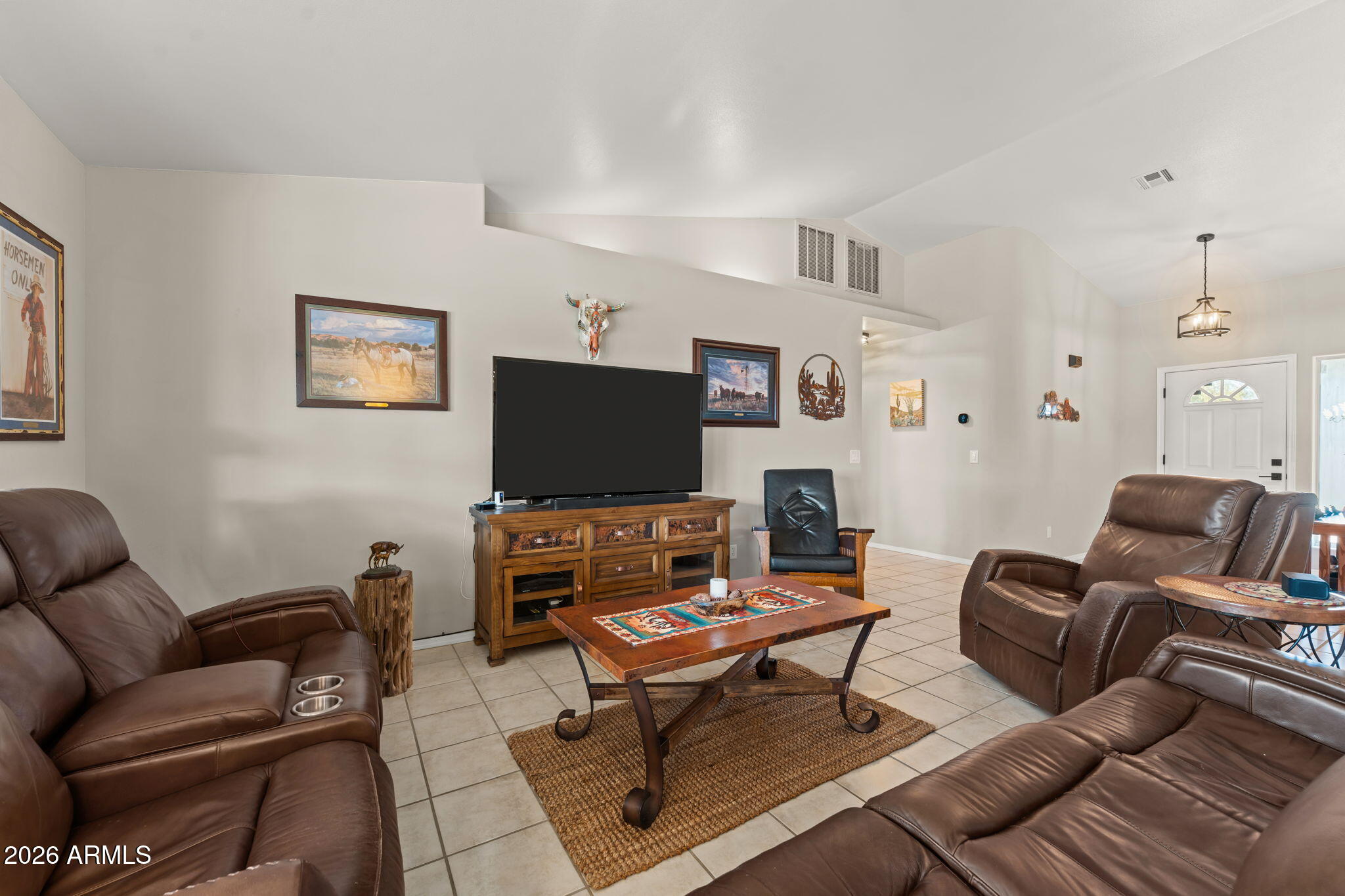 920 W Santa Fe Drive