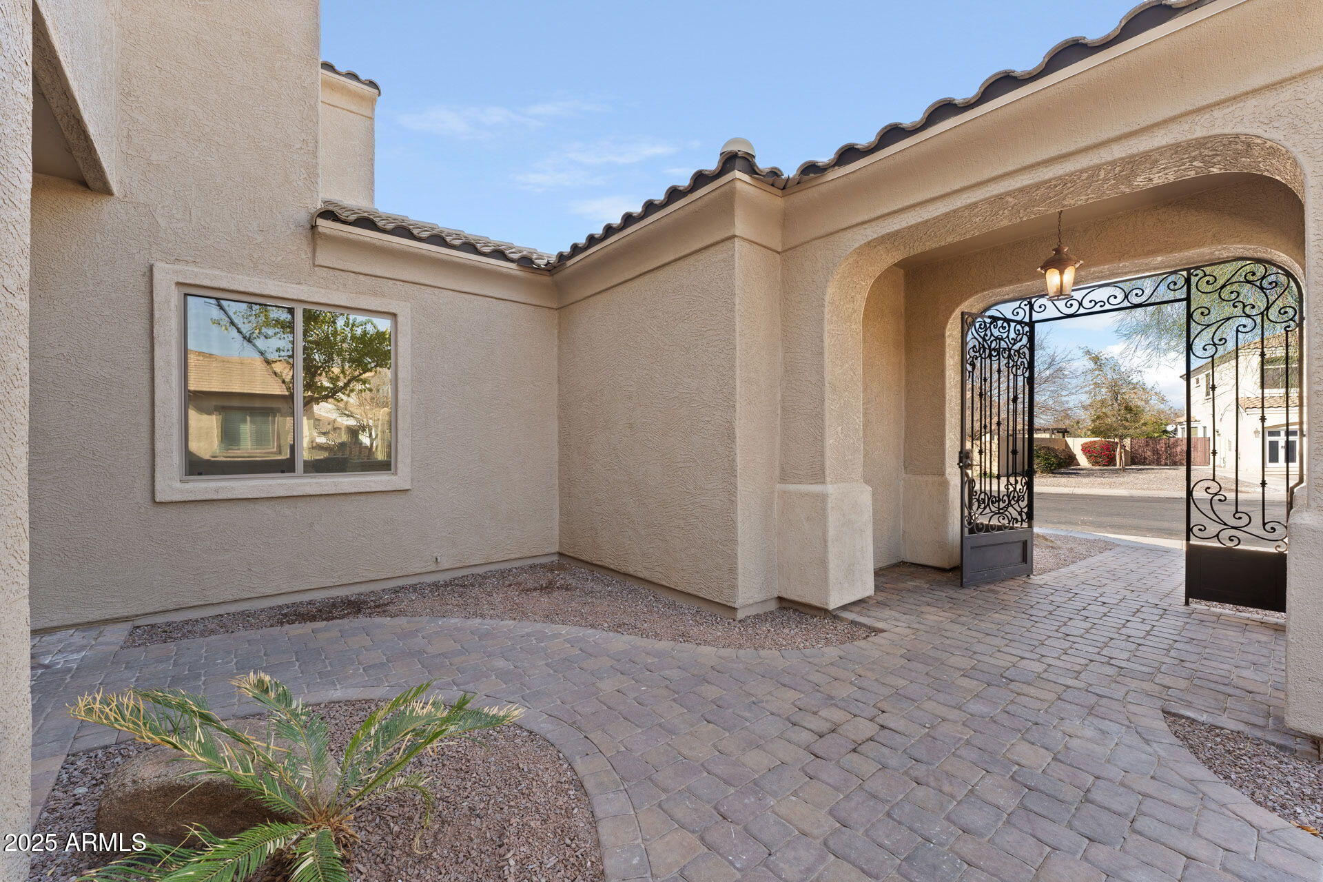 3557 S HALSTED Court