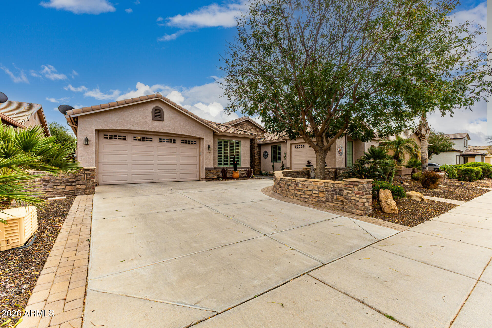 41869 W GRANADA Drive