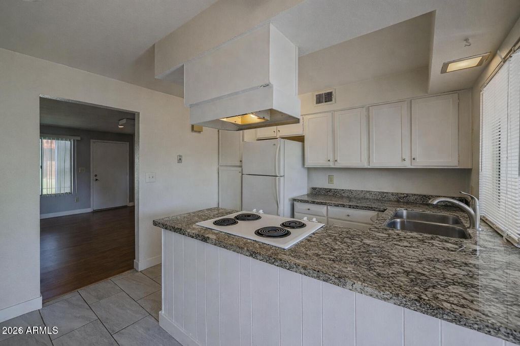 Photo of 4654 W Tuckey Lane, Glendale, AZ 85301 (MLS # 7004782)