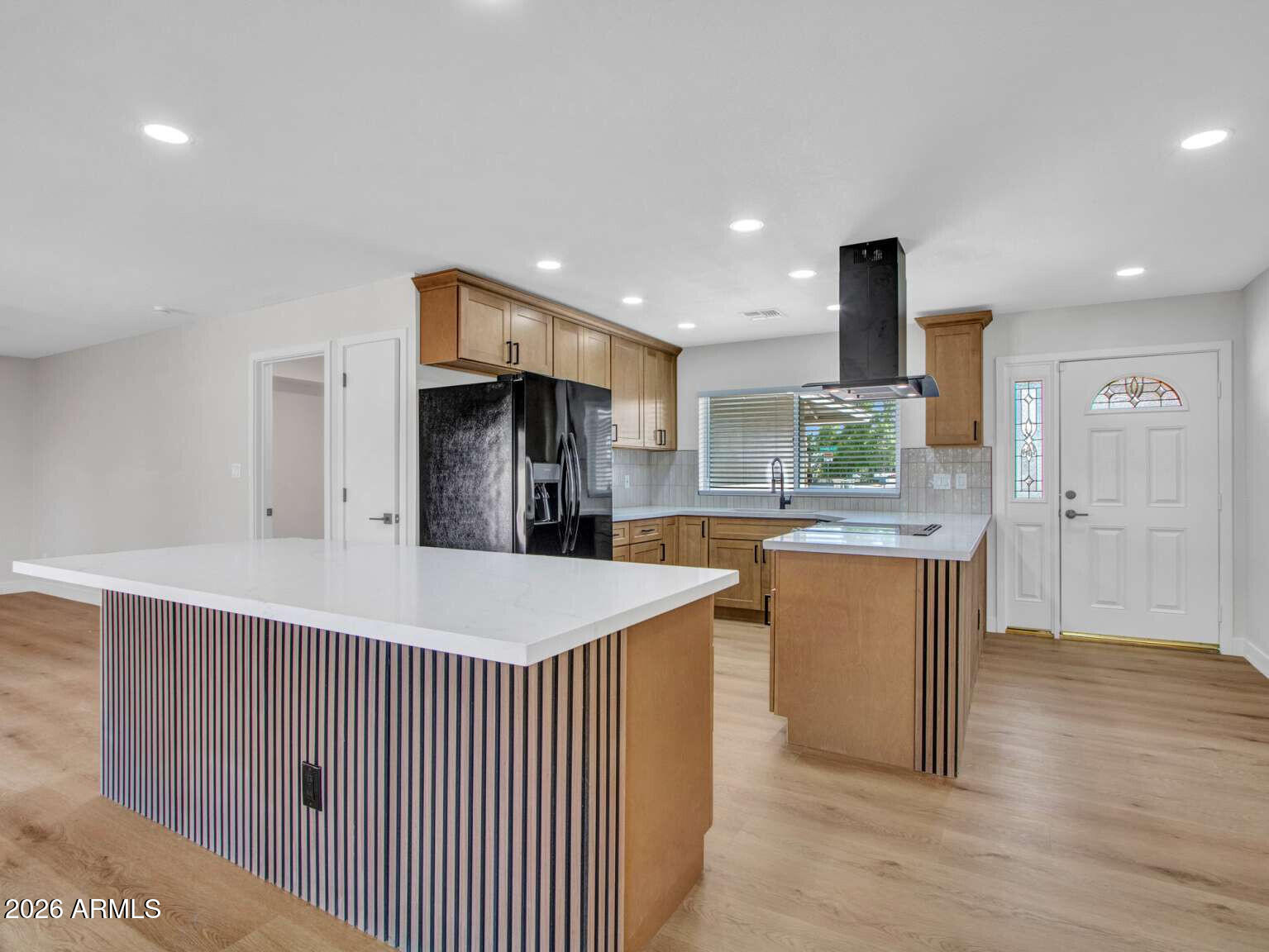 4915 W SHANGRI LA Road