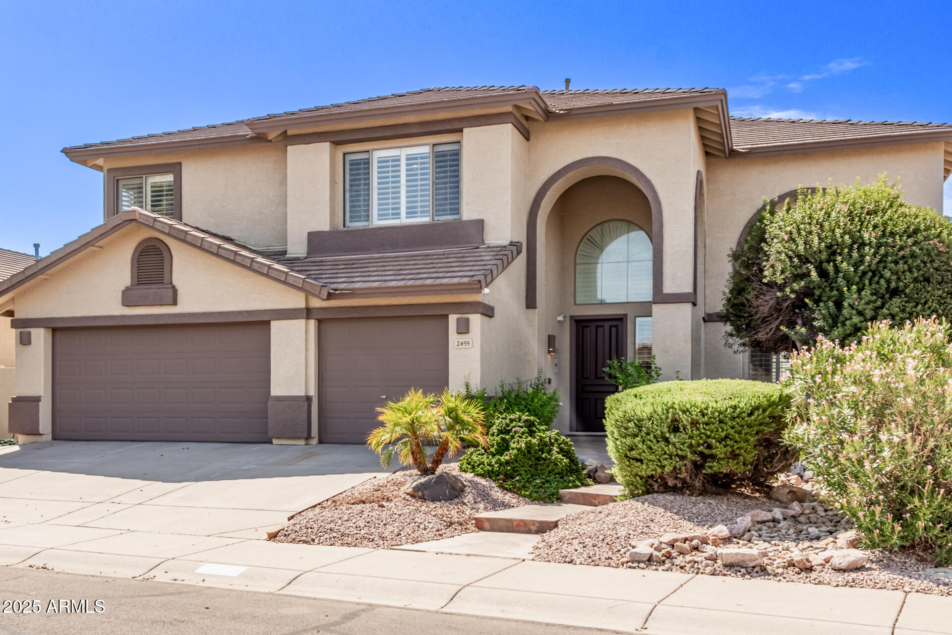 2455 W SHANNON Street